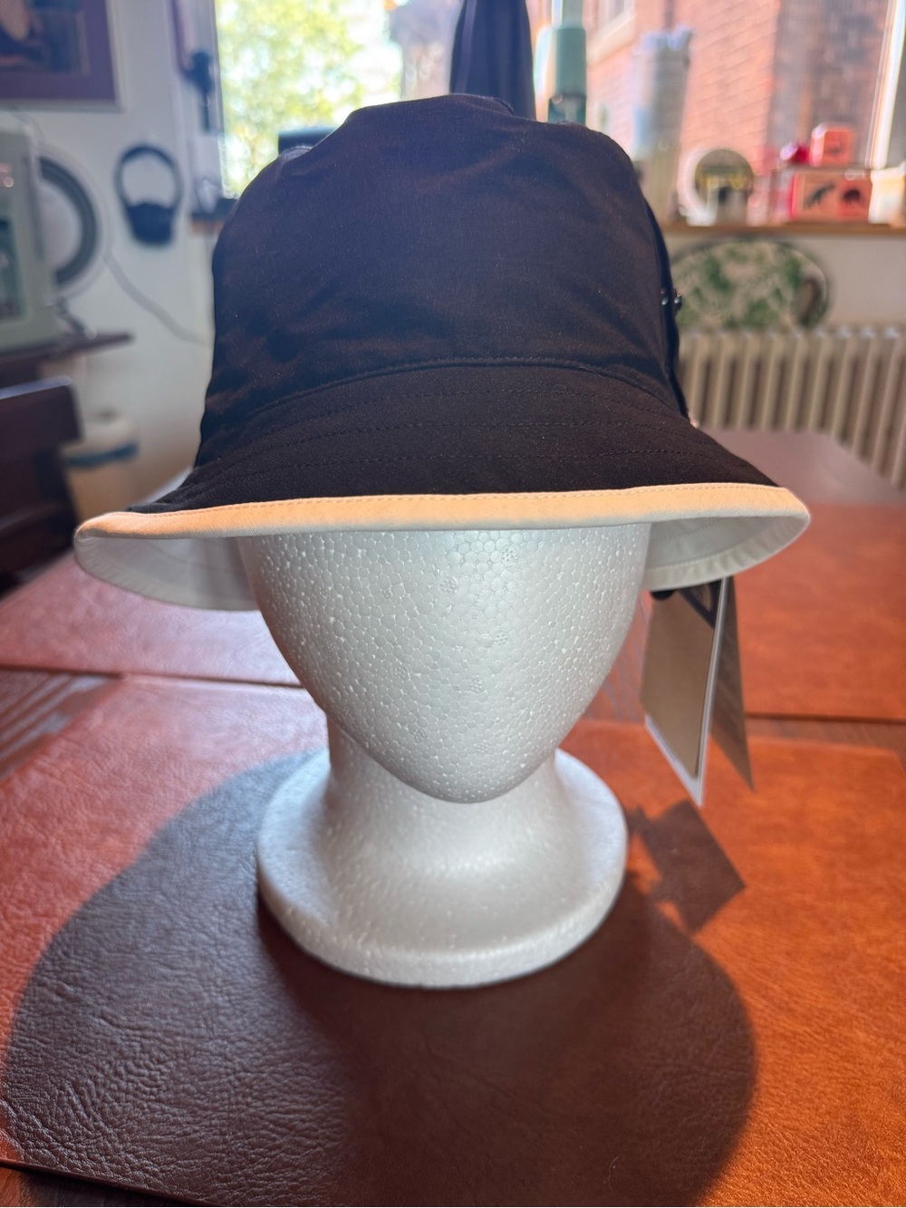 Black and White Reversible Bucket Hat - Casual Sun Protection